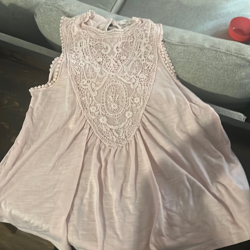 Pink tank top